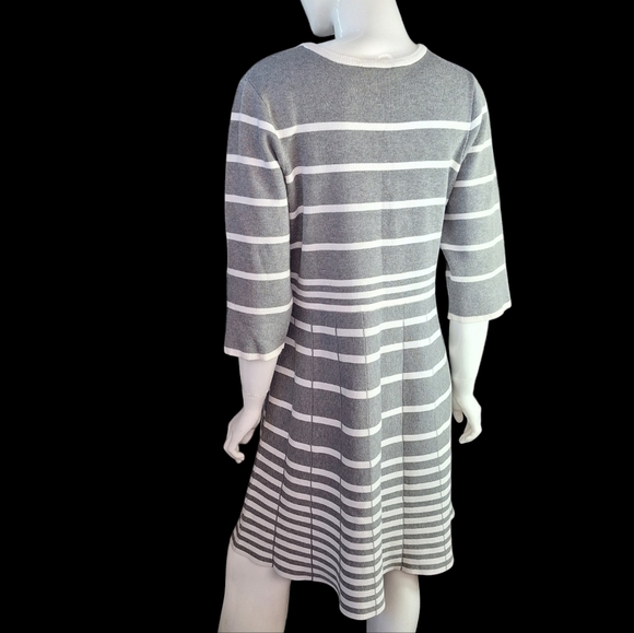 Lane Bryant Grey and White Striped Womens Sweater Dress Mid Sleeve Size 18/20 - Picture 9 of 15